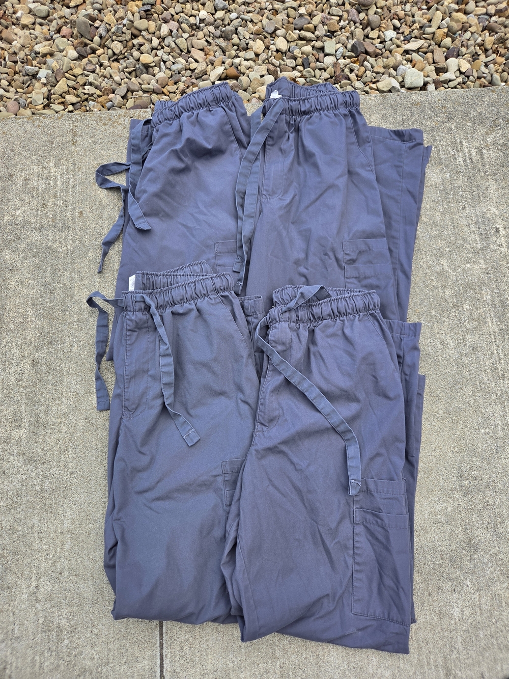 Men's Allheart Drawstring Cargo Medical Nurse Scrub Pants in Gray Large